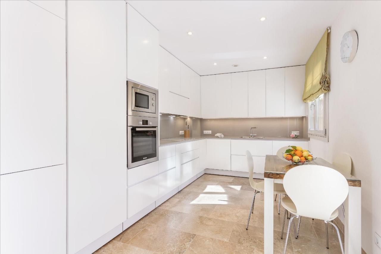 Margarita - Modern Townhouse With Private Pool Vakantiehuis