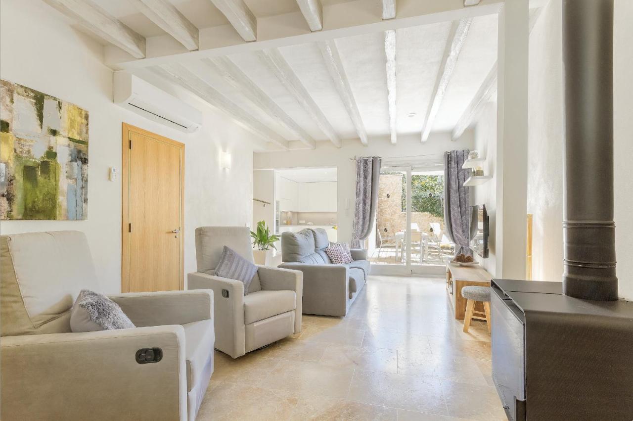 Vakantiehuis Margarita - Modern Townhouse With Private Pool